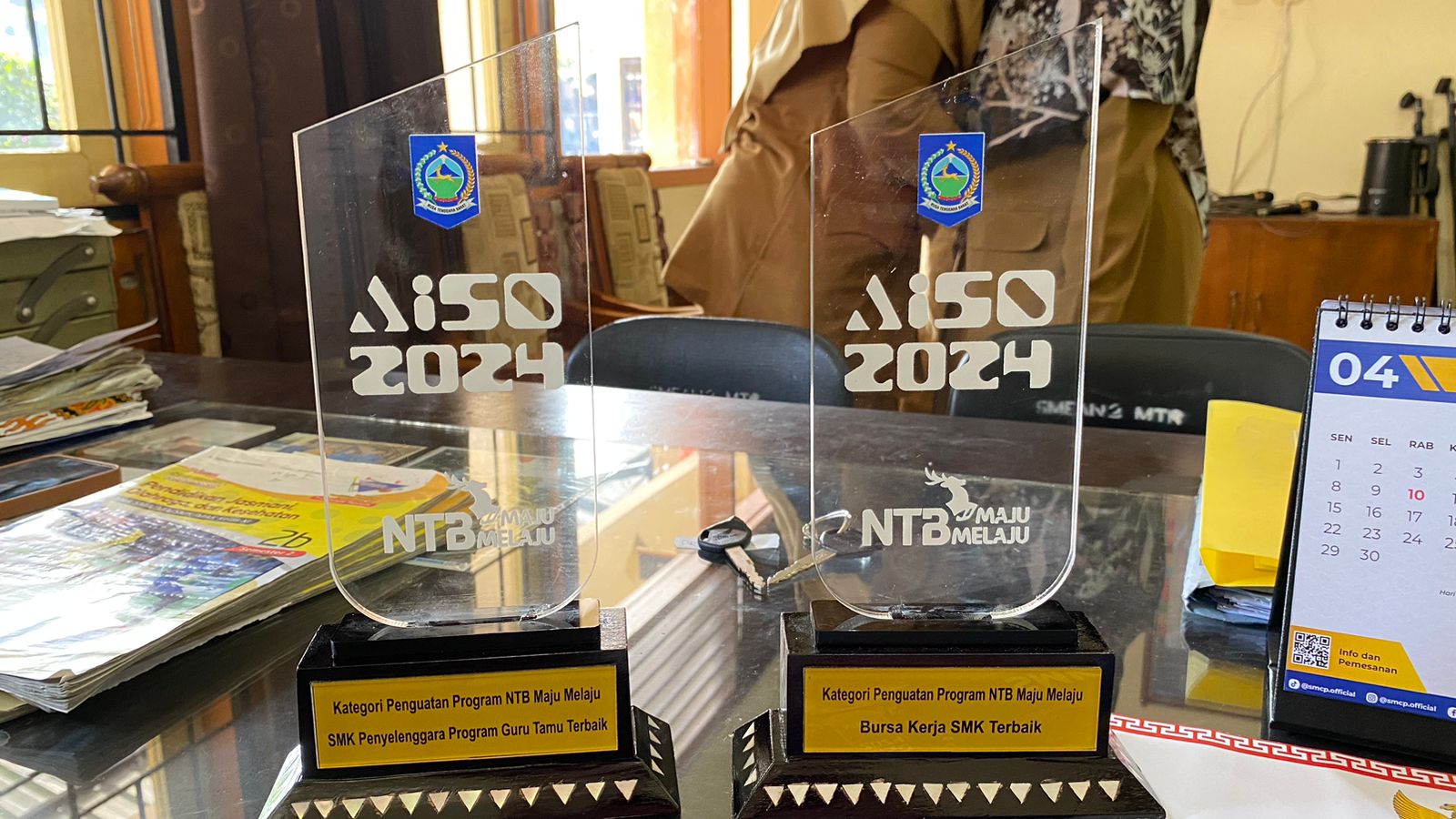 2-anugerah-istimewa-sekolah-aiso-untuk-smkn-2-mataram