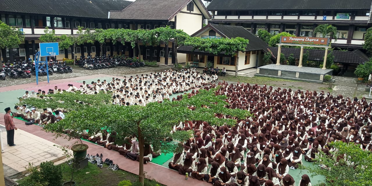 istighosah-smkn-2-mataram